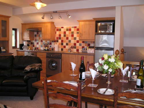 Lemnalary Kitchen